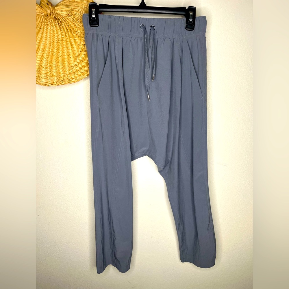 Lululemon parachute pants